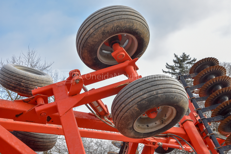 Tillage  2013 KUHN KRAUSE 8000-25  Photo